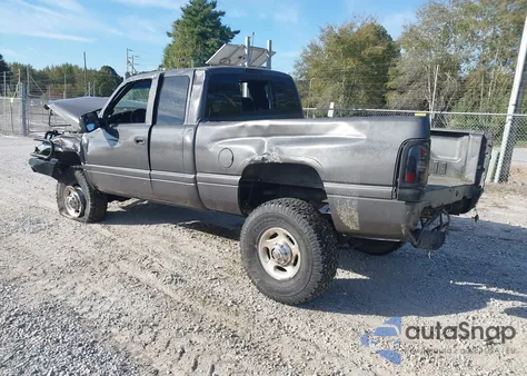 2002 Dodge Ram 2500 St z USA, uszkodzony, nr VIN 3B7KF23672M200733